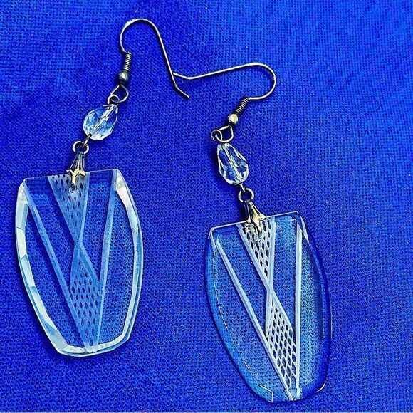 Vintage Victorian crystal dangling earrings engraved pierced 3” long